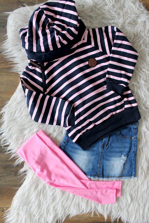Hoodie Goodday blauwroze, boots glitter rainbow, rokje spijkerstof blauw, legging roze