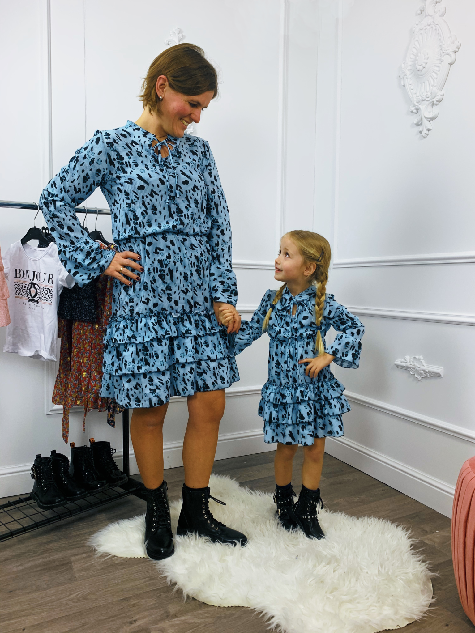 Geit Voorschrijven Dwang Ruffle jurkje minty blauw | Babes en Binkies