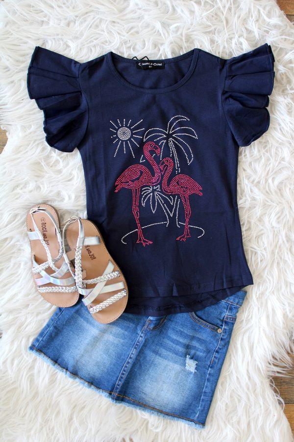 shirtje flamingo blauw, rokje spijkerstof blauw, sandalen gevlochten zilver