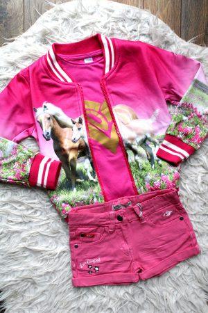 Bombervestje Paard Veulen roze, broekje Lee cooper denims roze, shirtje love fuchsia