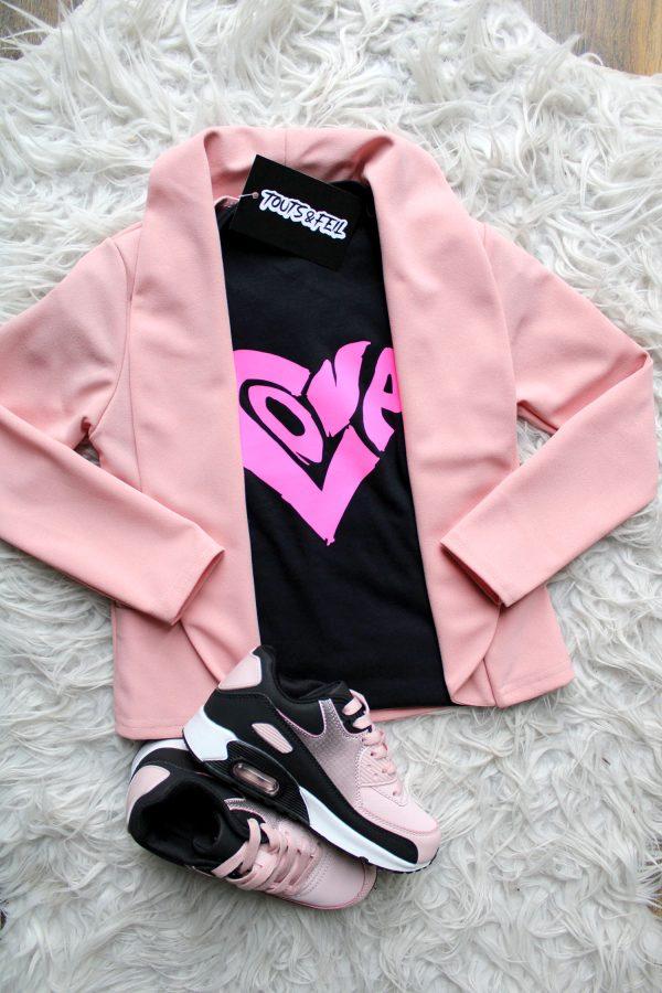 Shirtje T-Shirt Love zwart, blazer roze, sneakers pinkwow roze zwart