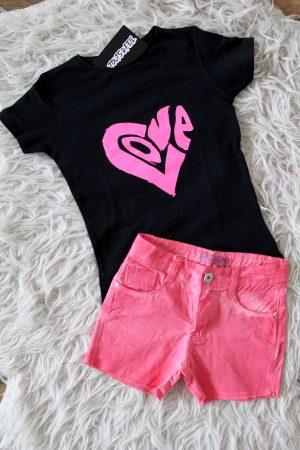 Broekje kort pink, shirtje love zwart