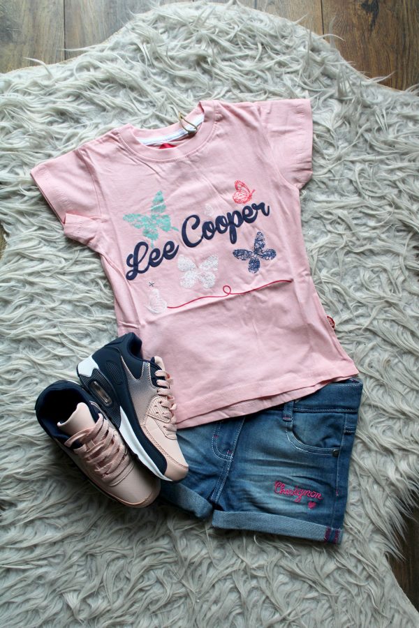 shirtje lee cooper vlinders roze, sneakers pinkwow roze blauw, Broekje Girls kort licht blauw